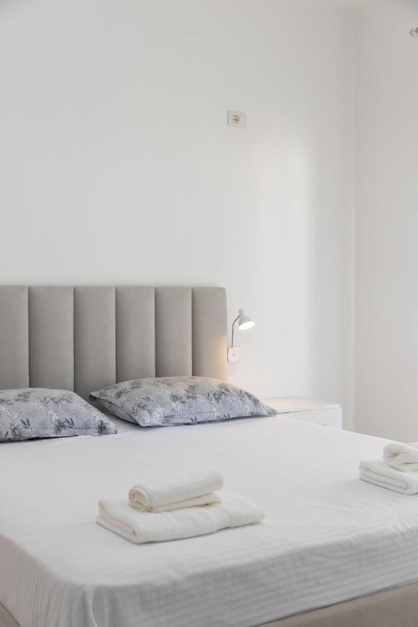 Top Bnb Tirana Esterno foto