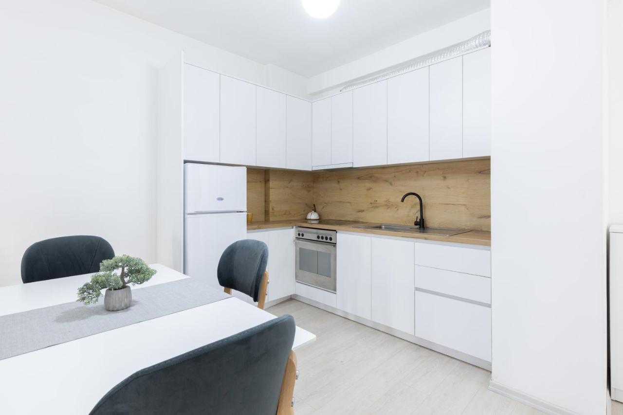 Top Bnb Tirana Esterno foto