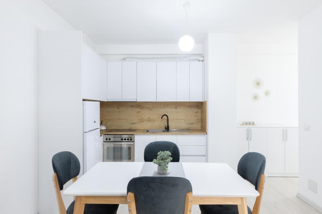 Top Bnb Tirana Esterno foto