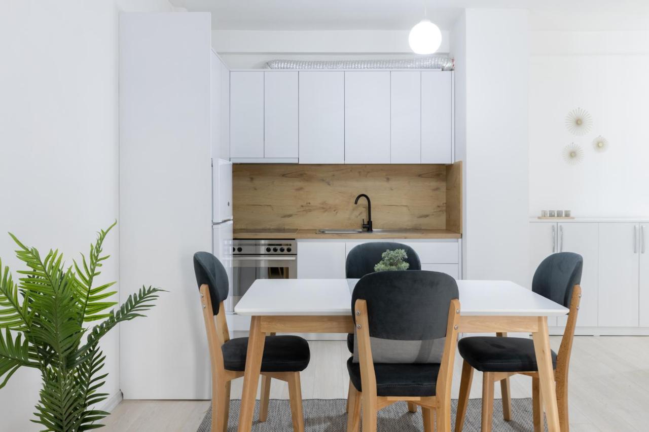 Top Bnb Tirana Esterno foto